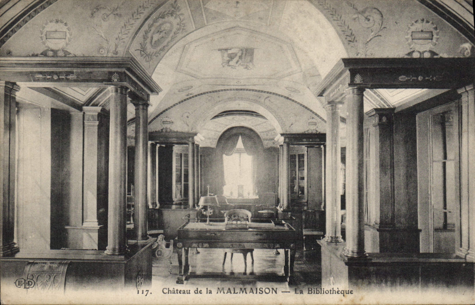 CPA Chateau de la Malmaison La Bibliotheque