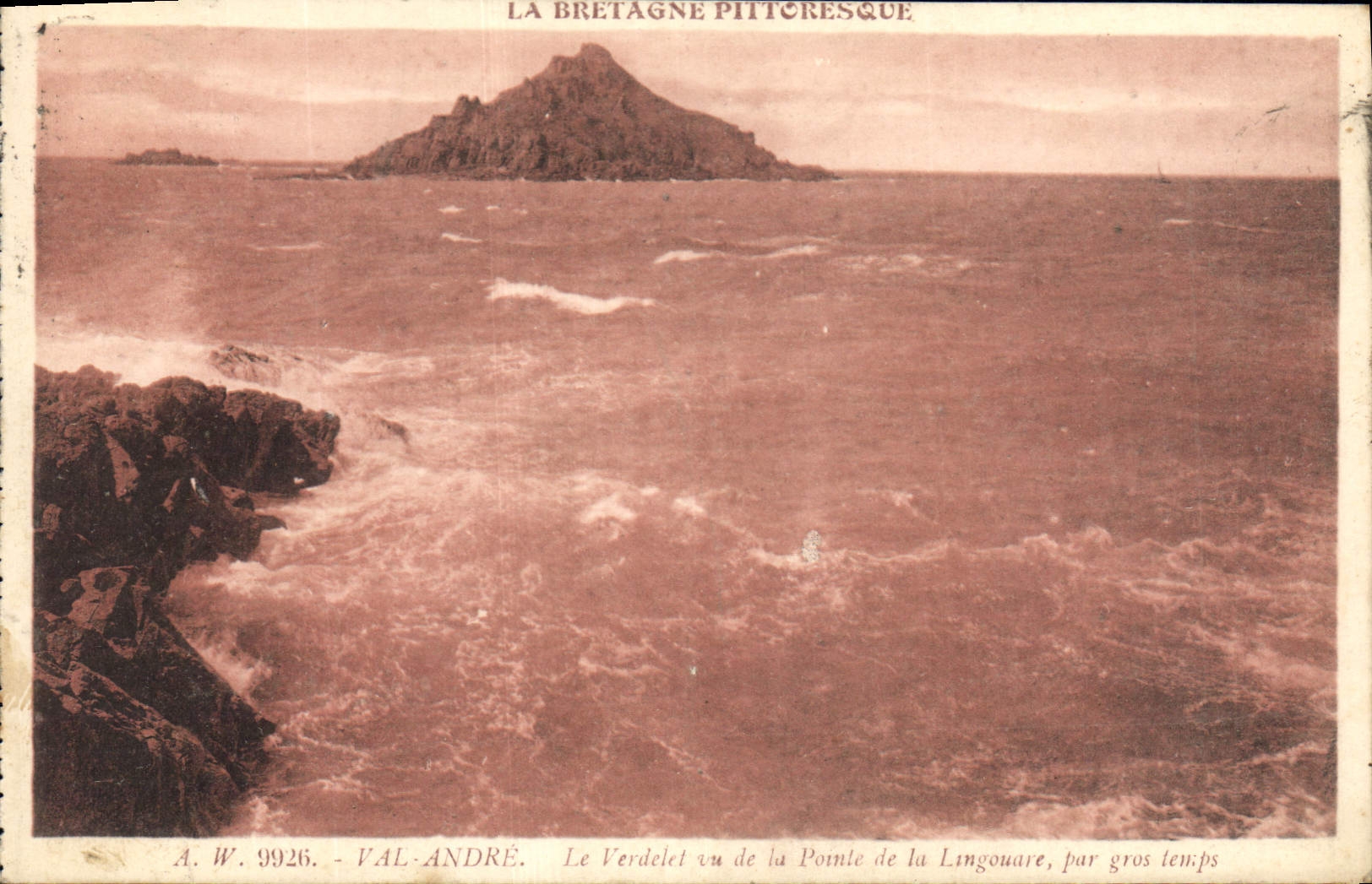 CPA La Bretagne Pittoresque Val Andre Le Verdelet vu de la Pointe de la Lingouare par gros temps