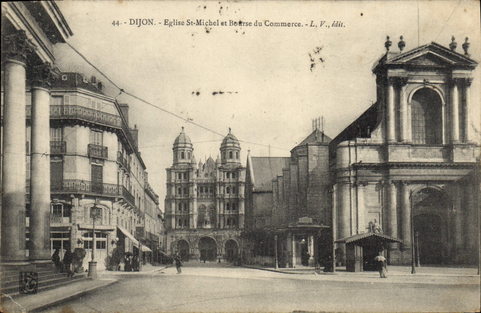 CPA Dijon Eglise St Michel et Bourse du Commerce 