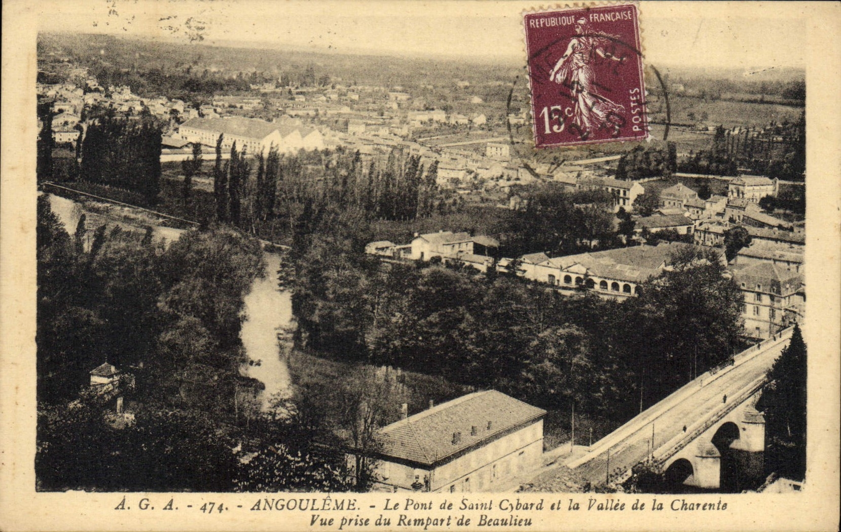 CPA Angouleme Le Pont de Saint Cybard et la Vallee de la Charente Vue prise du Rempart de Beaulieu