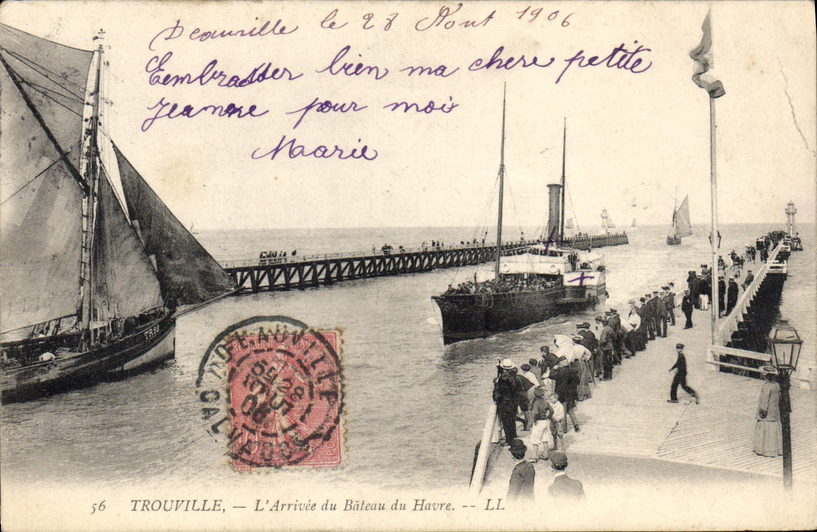 CPA Trouville L'Arrivee du Bateau du Havre Bateaux