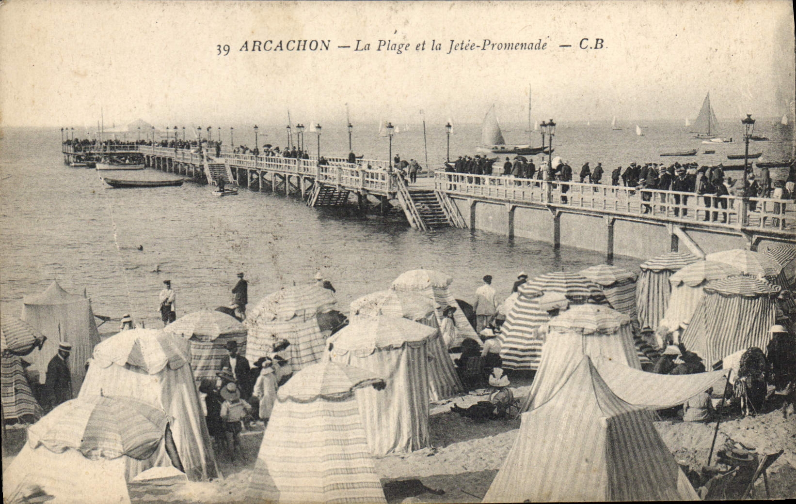 CPA Arcachon La Plage et la Jetee Promenade
