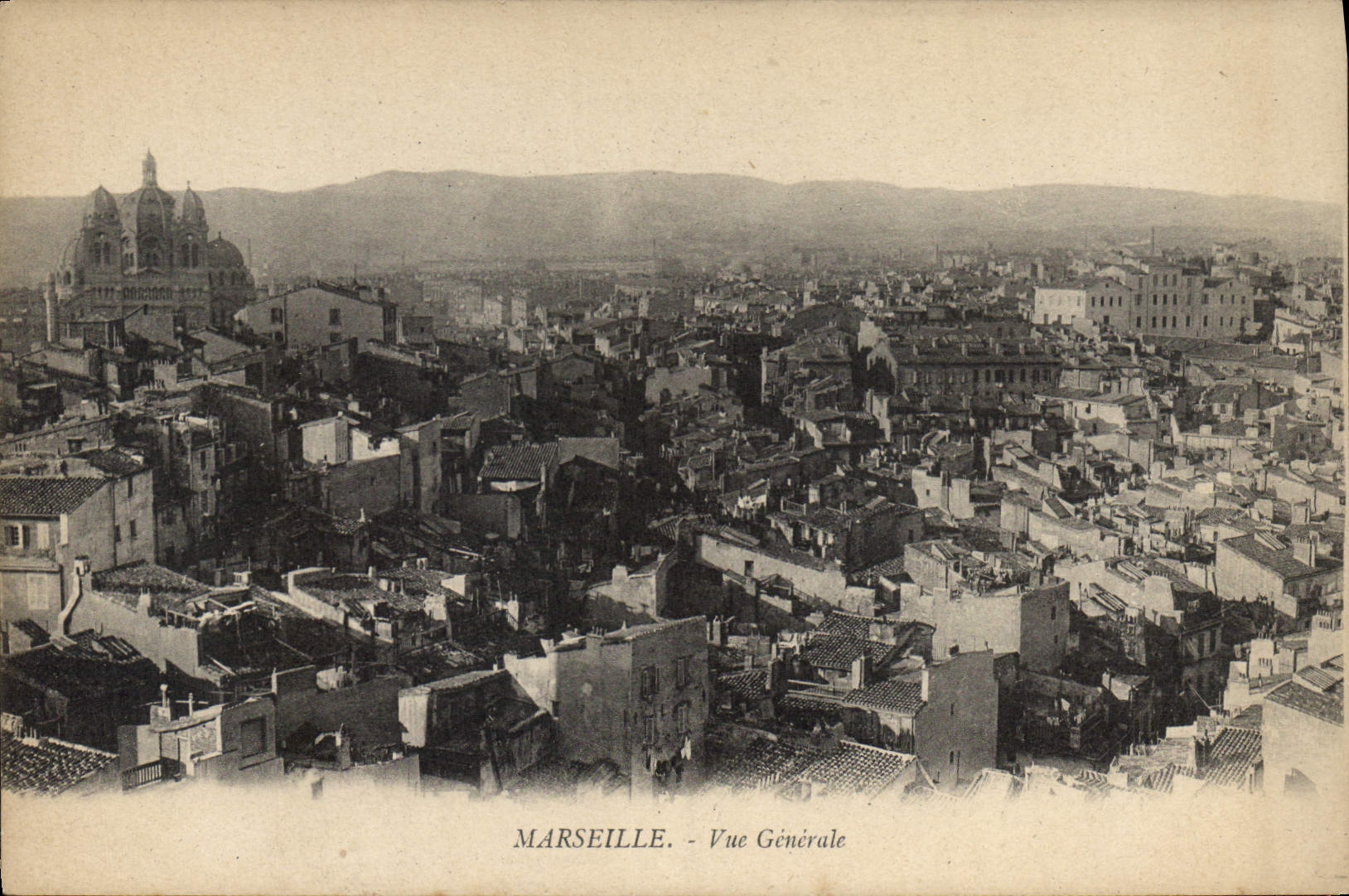 CPA Marseille Vue generale 