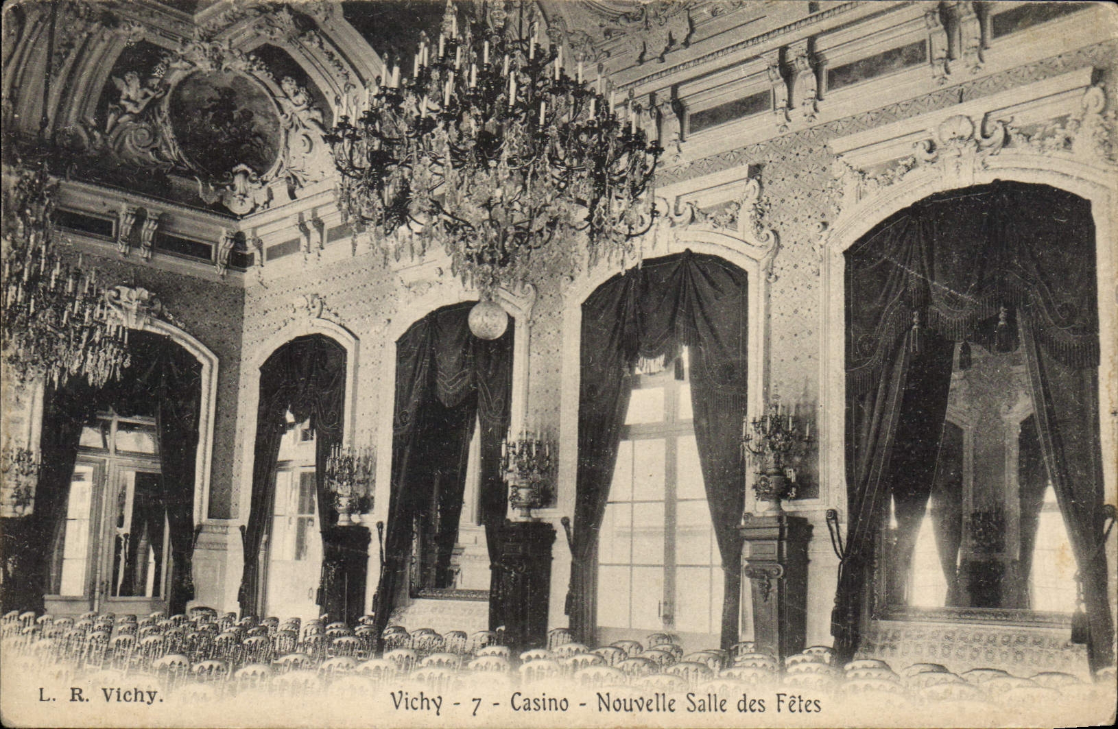 CPA Vichy Casino Nouvelle Salle des Fetes 