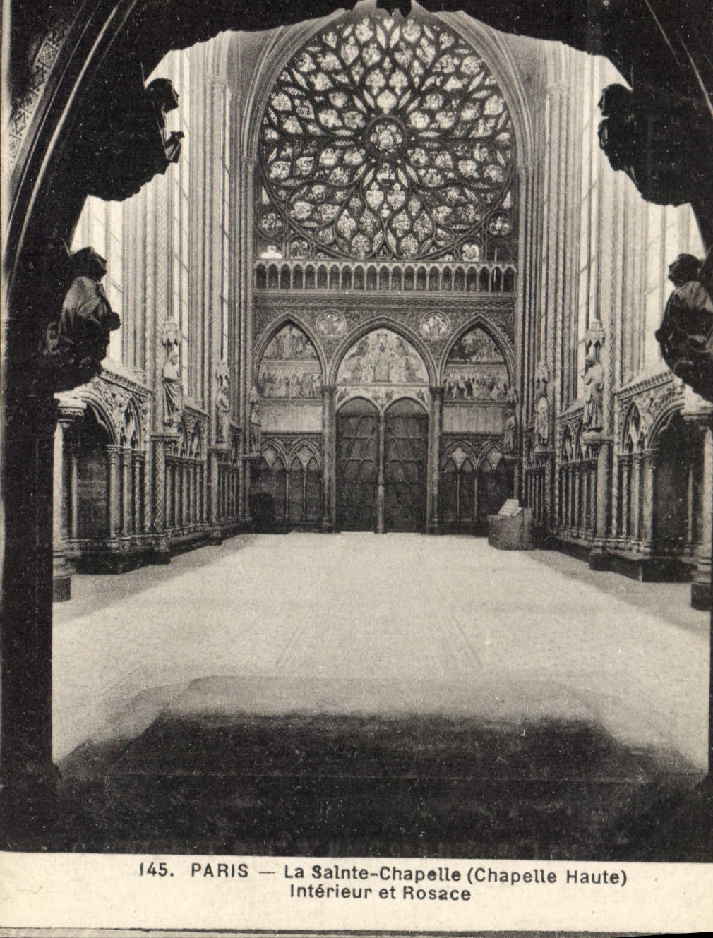 CPA Paris La Sainte Chapelle Chapelle Haute Interieur et Rosace 