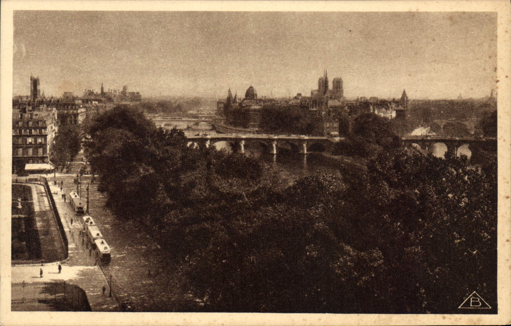 CPA Vues de Paris Panorama L'Ile de la Cite 