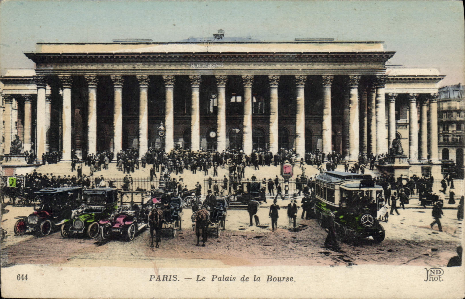 CPA Paris Le Palais de la Bourse 