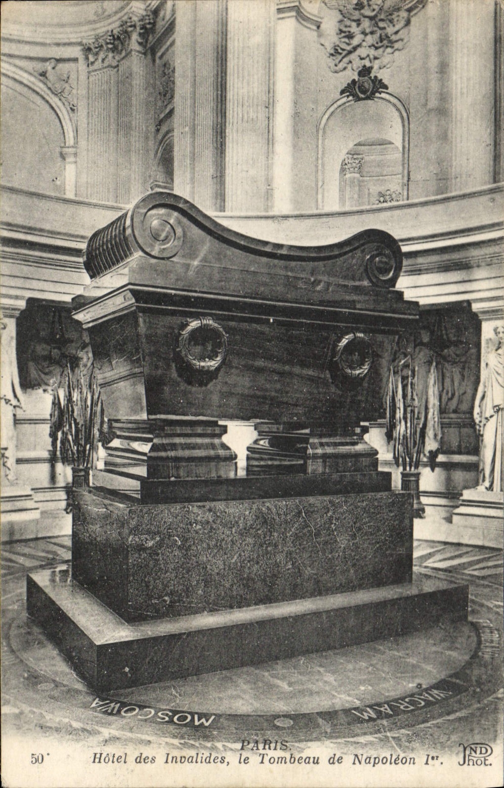 CPA Paris Hotel des Invalides le Tombeau de Napoleon I 
