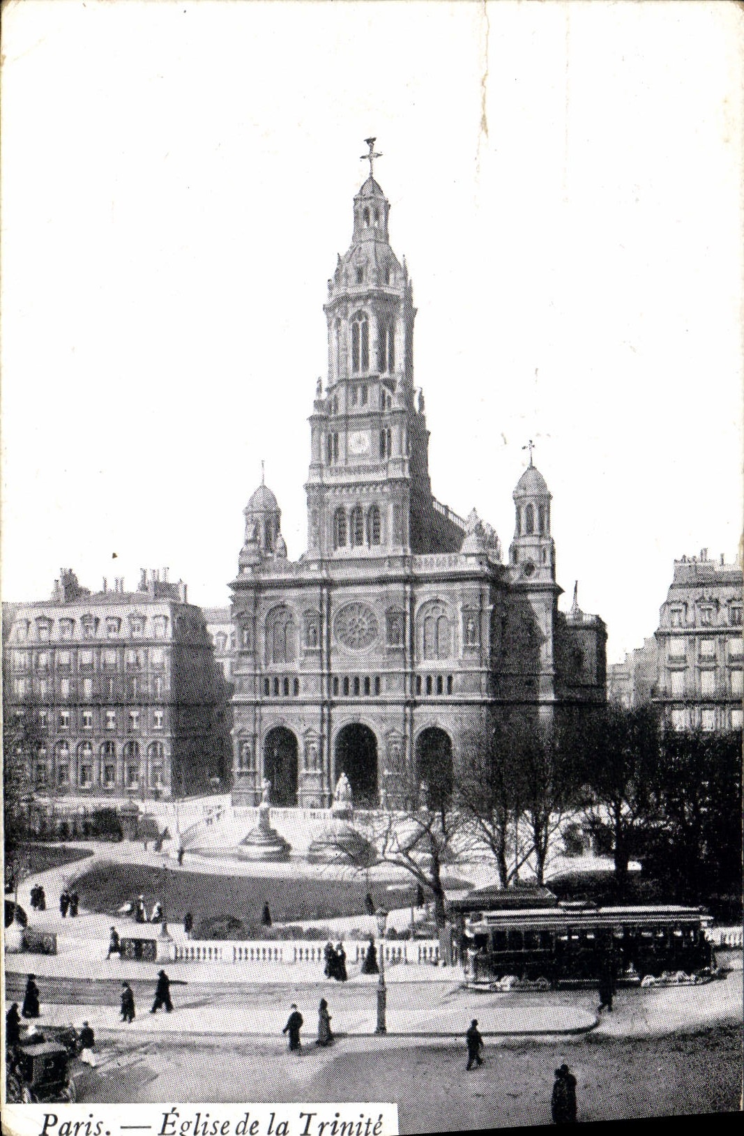 CPA Paris Eglise de la Trinite 