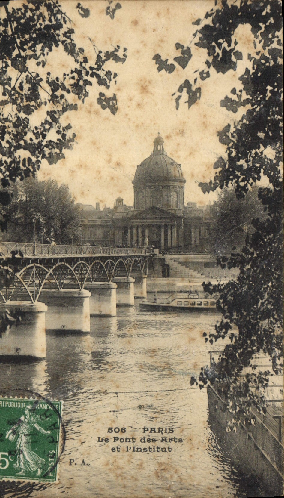 CPA Paris Le Pont des Arts et l'Institut 