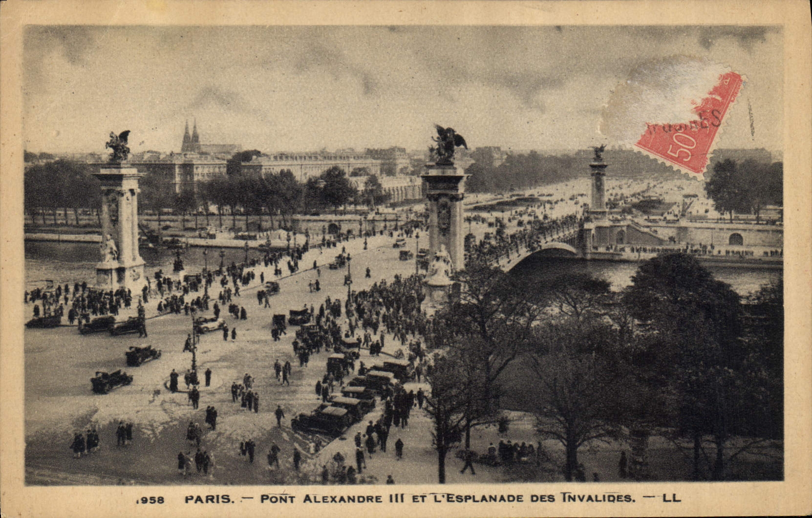 CPA Paris Pont Alexandre III et L'Esplanade des Invalides 