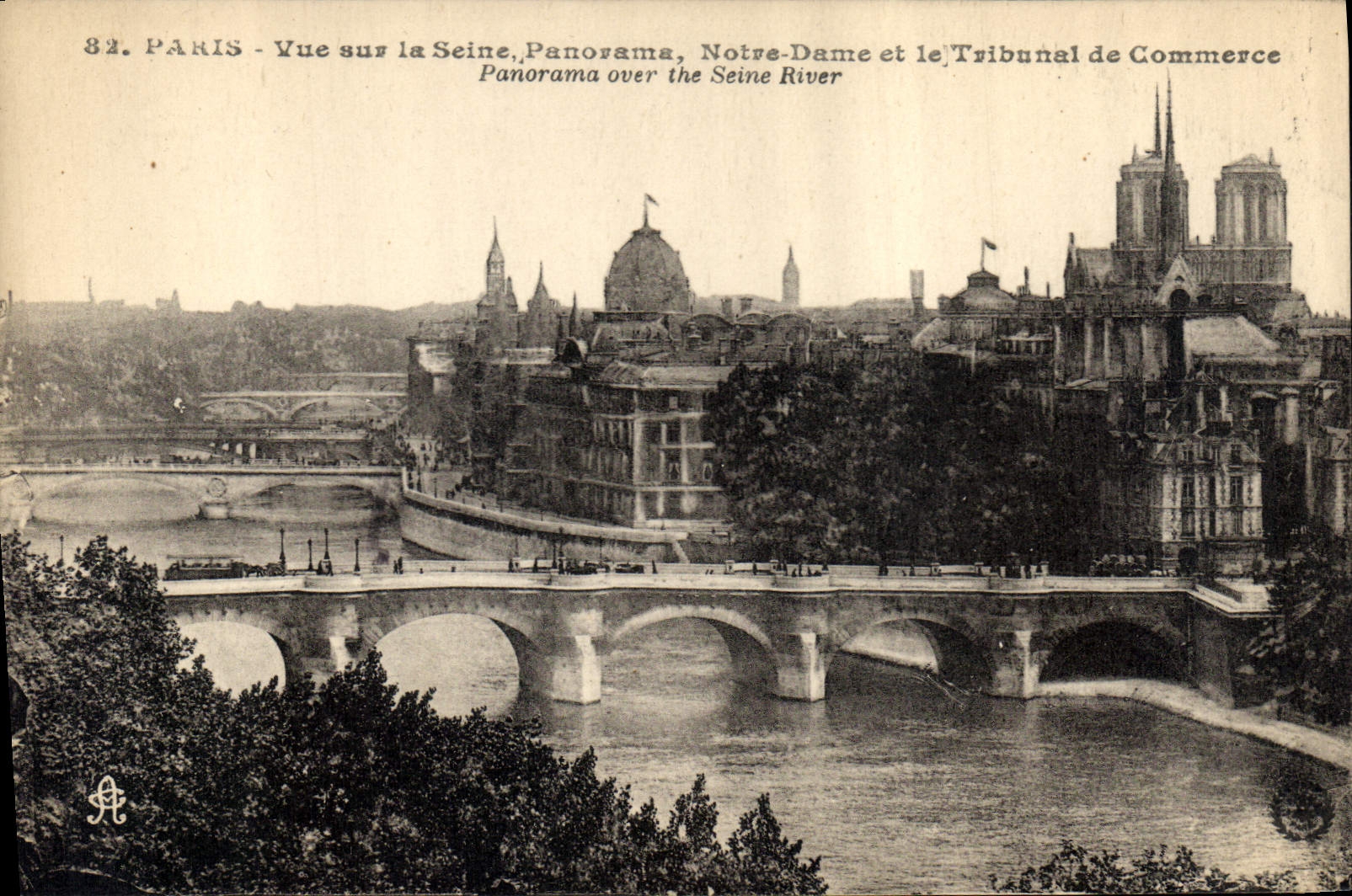CPA Paris Vue sur la Seine Panorama Notre Dame et le Tribunal de Commerce 