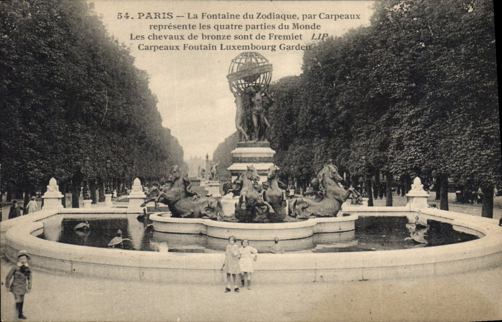 CPA Paris La Fontaine du Zodiaque par Carpeaux represente les quatre parties du Monde