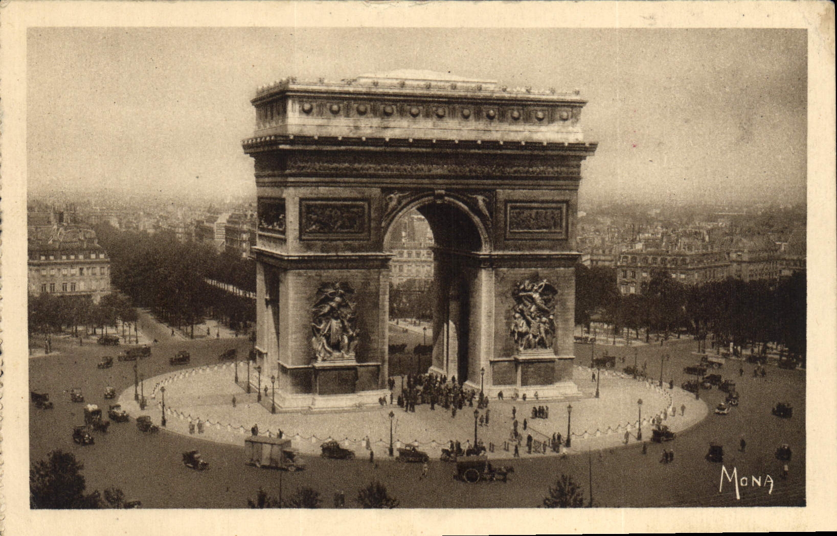 CPA Les Petits Tableaux de Paris La Place de l'Etoile et l'Arc de Triomphe le monument le plus grand