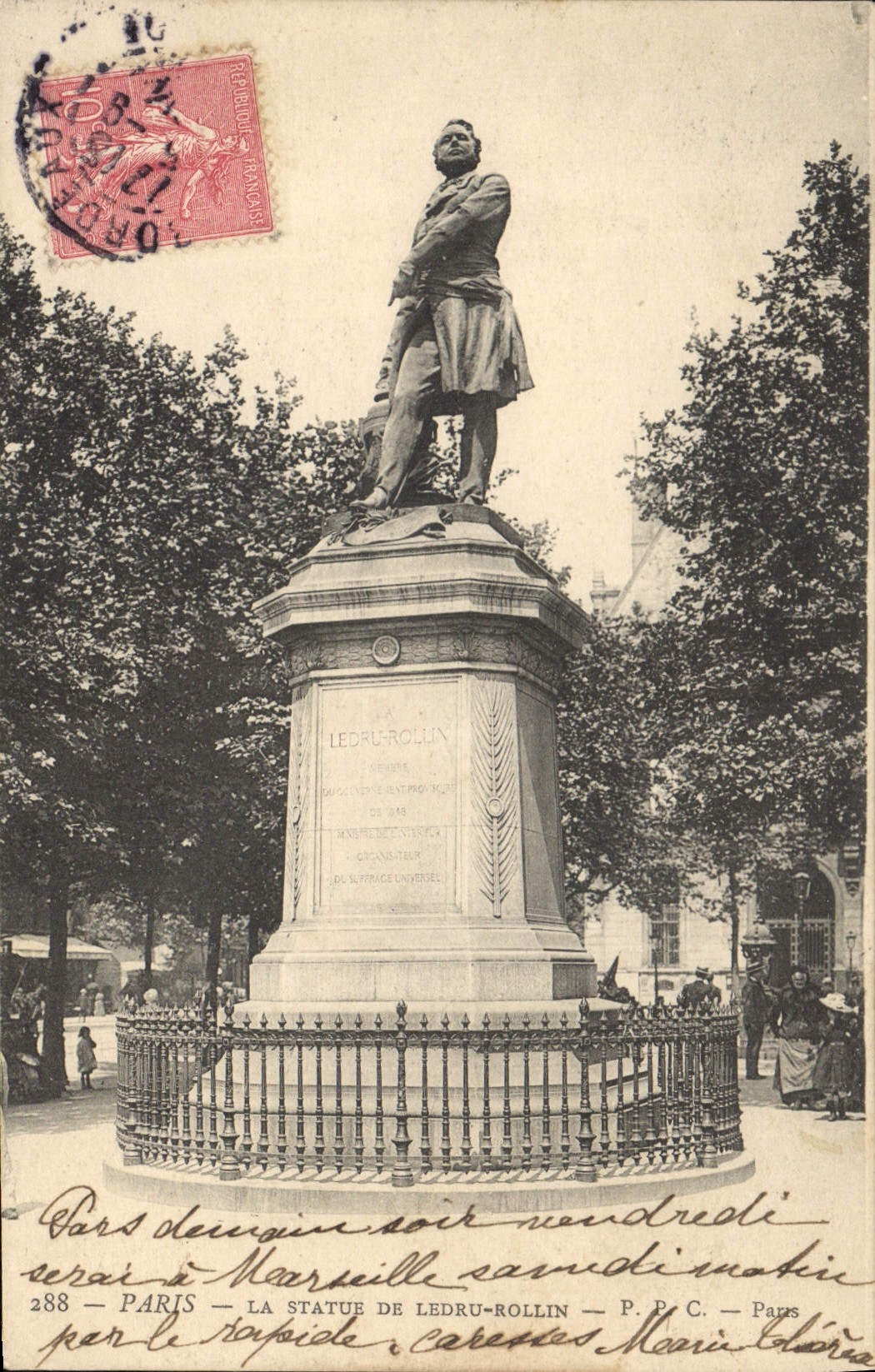 CPA Paris La Statue de Ledru Rollin 