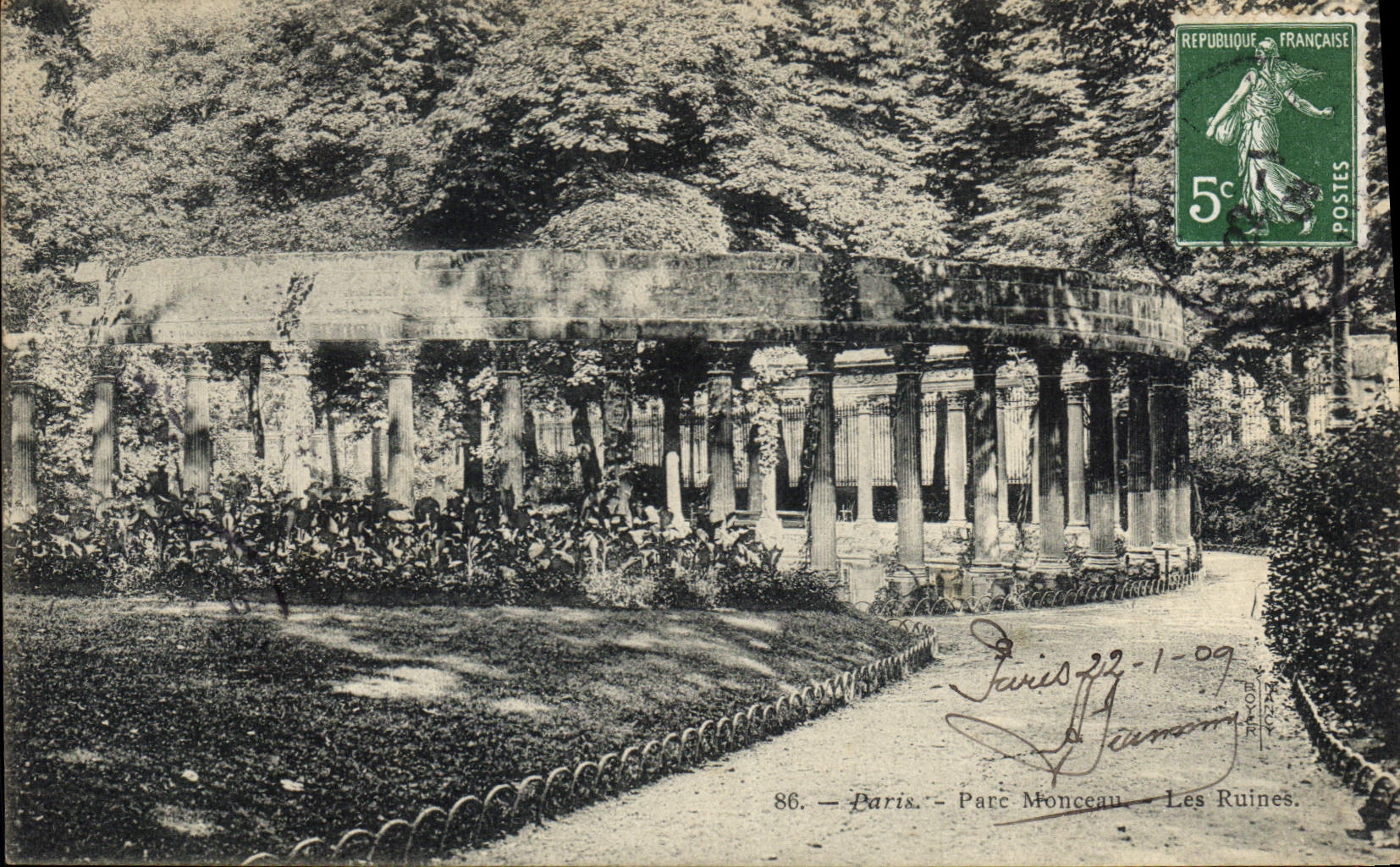 CPA Paris Parc Monceau Les Ruines 