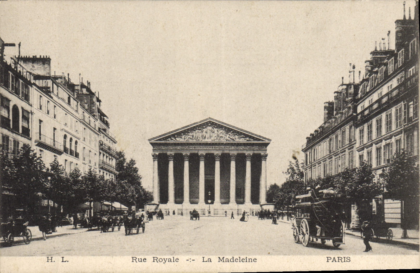 CPA Rue Royale La Madeleine Paris 