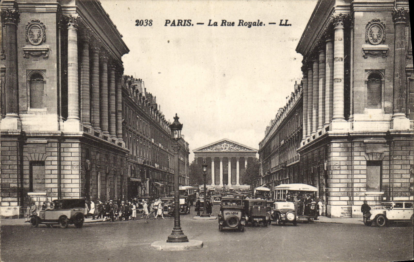 CPA Paris La Rue Royale 