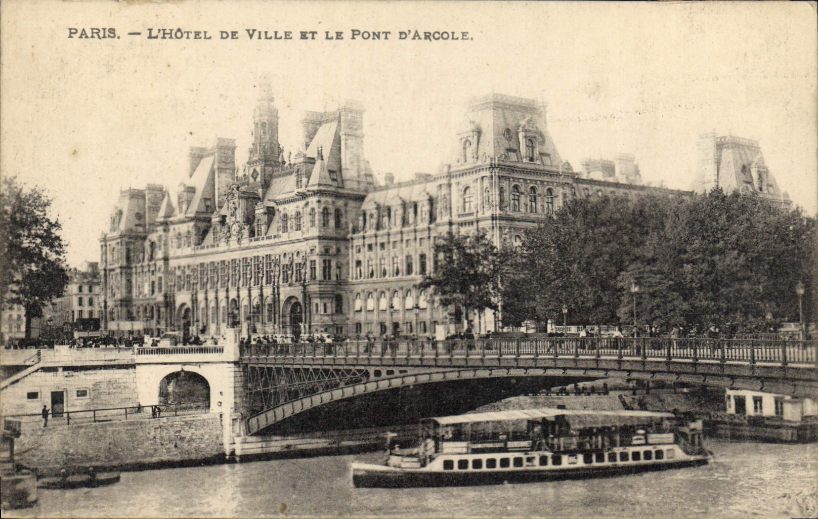 CPA Paris L'Hotel de Ville et le Pont d'Arcole 
