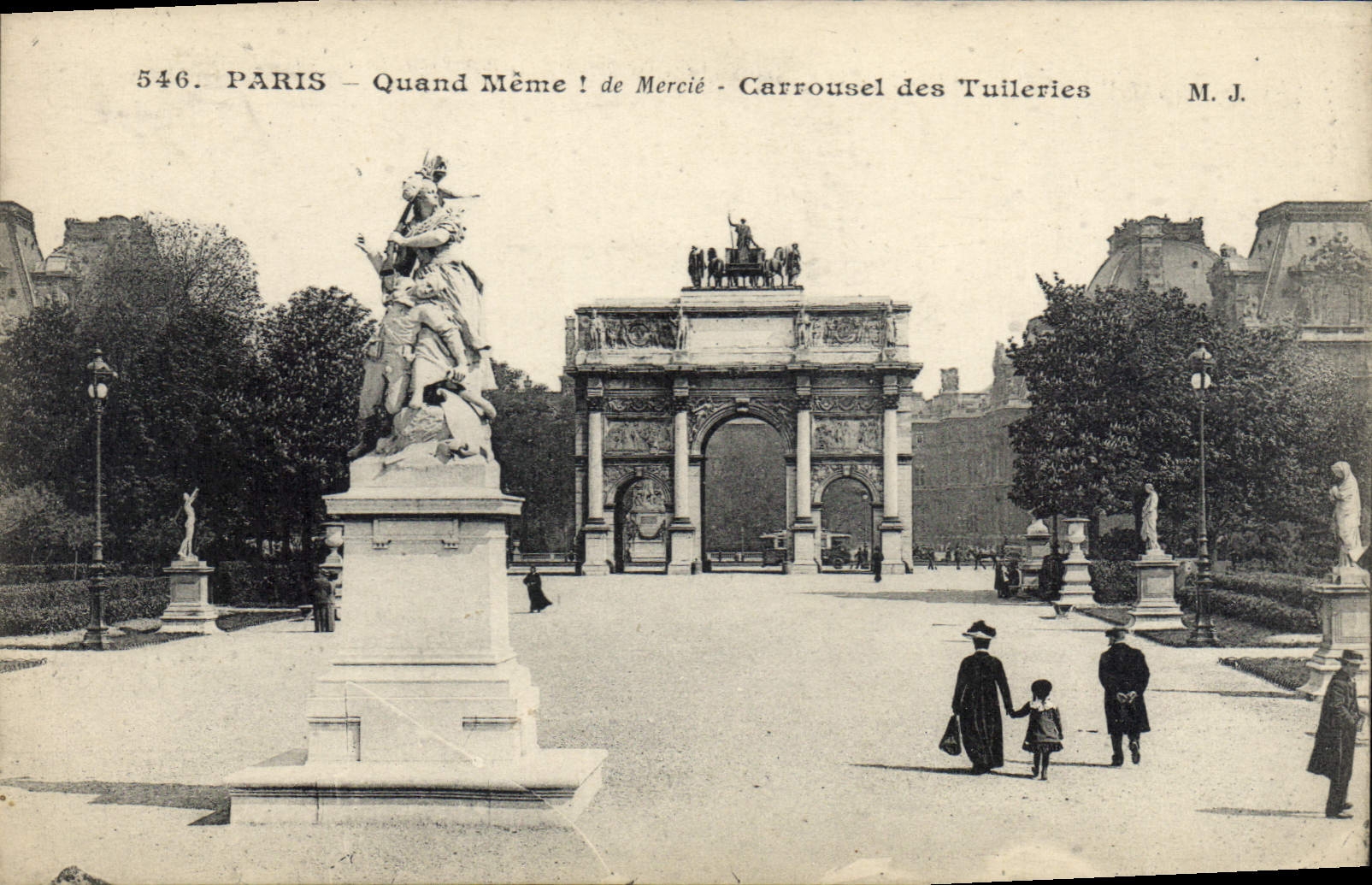 CPA Paris Quand Meme de Mercie Carrousel des Tuileries
