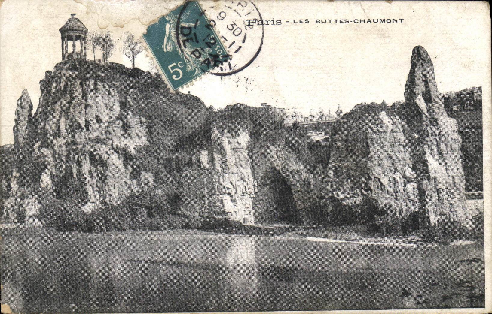 CPA Paris les Buttes Chaumont 