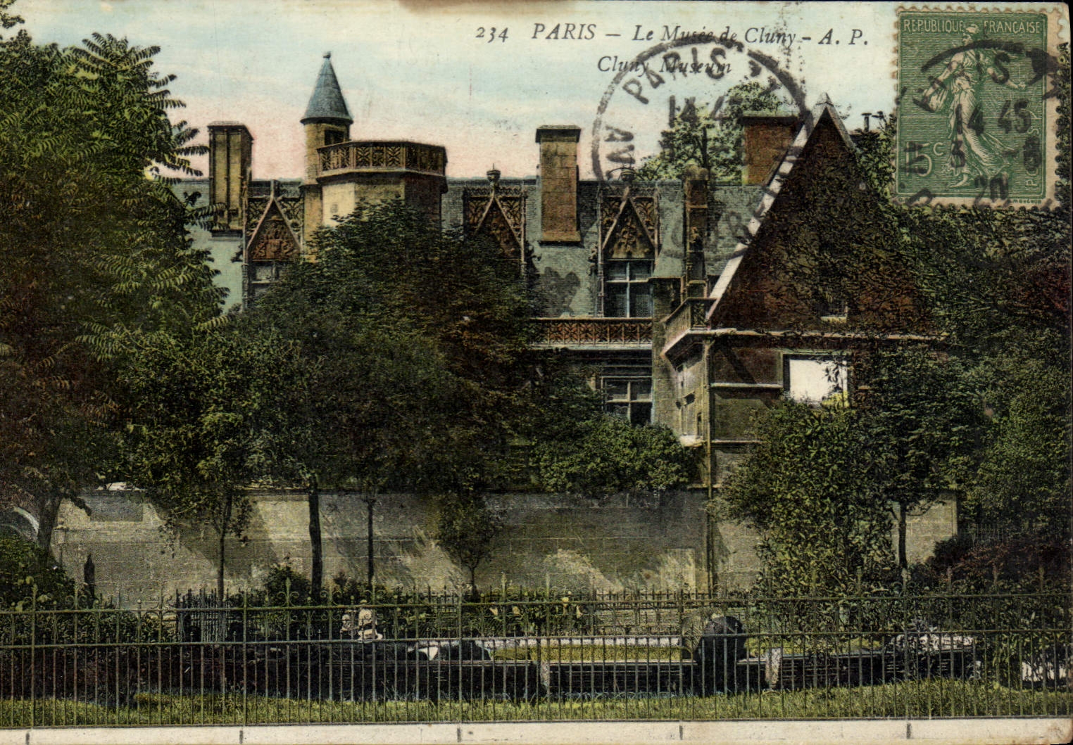 CPA Paris le Musee de Cluny 