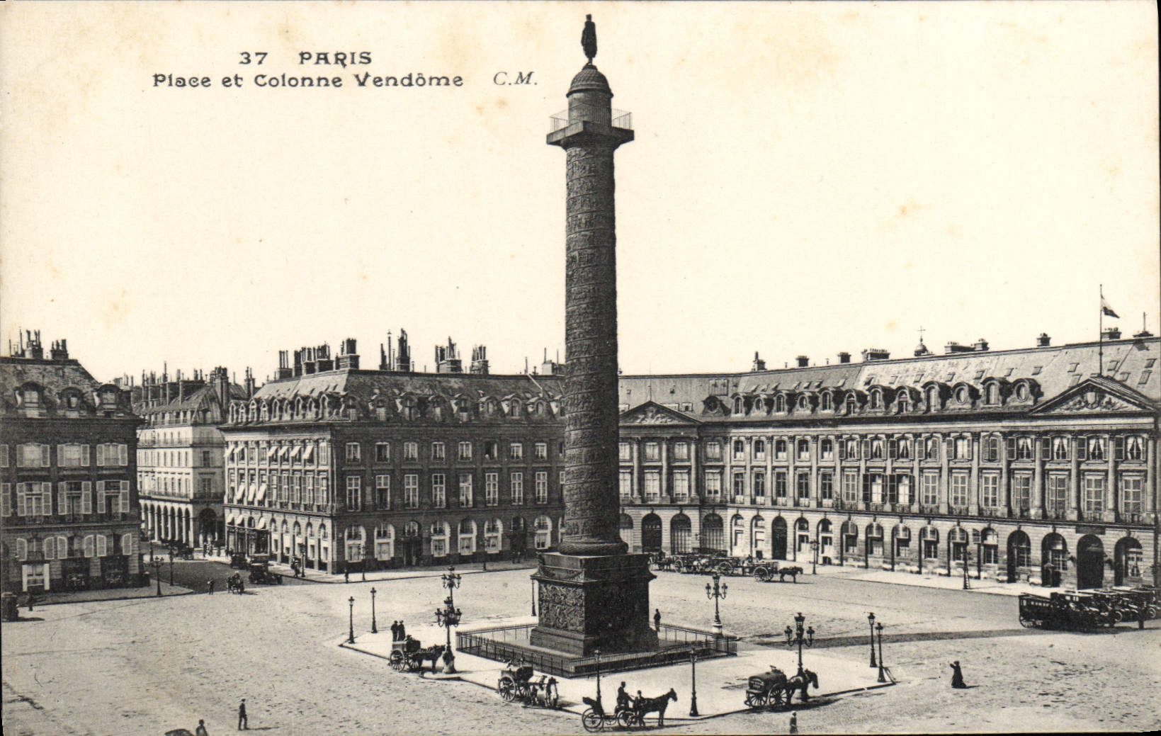CPA Paris Place et Colonne Vendome