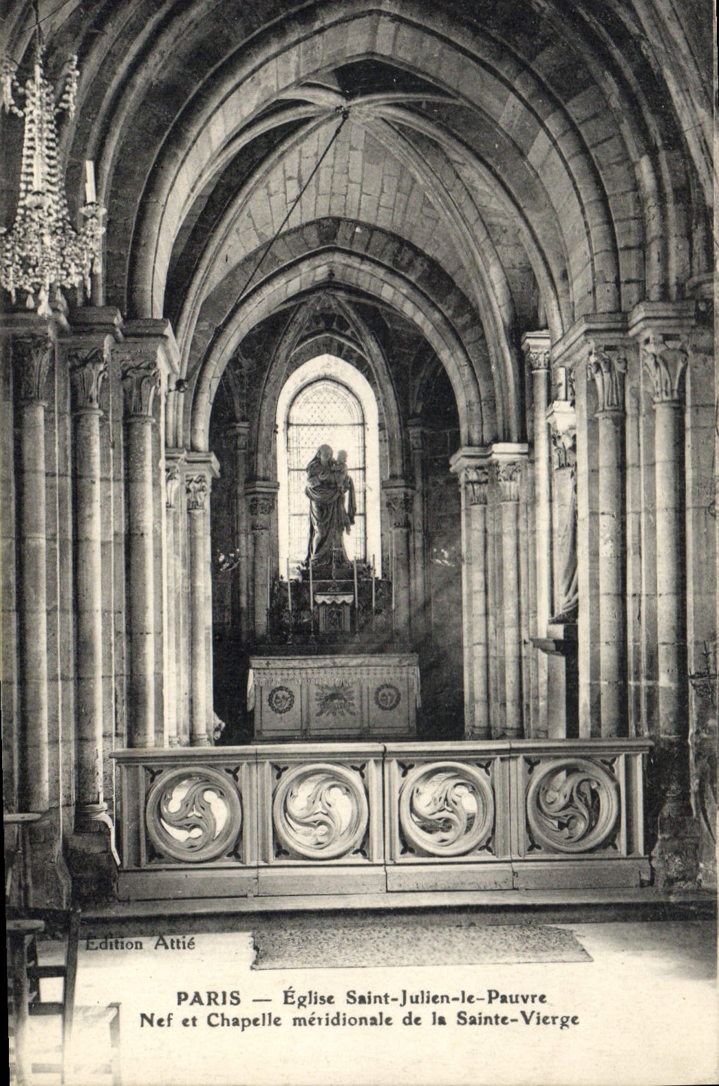 CPA Paris Eglise Saint Julien le Pauvre Nef et chapelle metidionale de la Sainte Vierge 