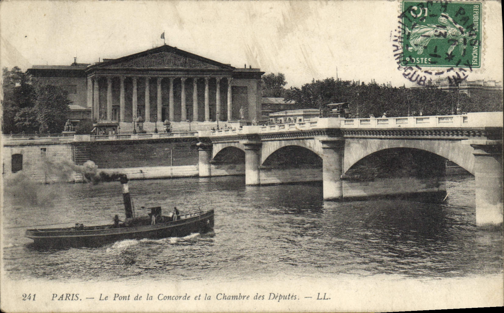 CPA Paris Le Pont de la Concorde et la Chambre des Deputes Bateau