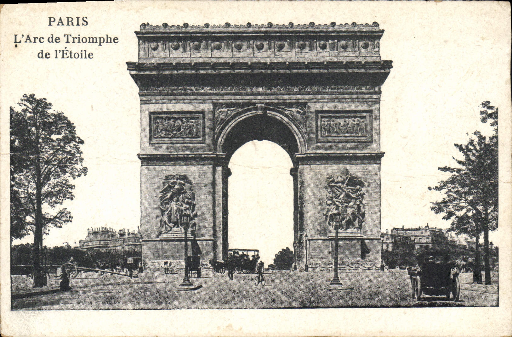 CPA Paris L'Arc de Triomphe de l'Etoile 