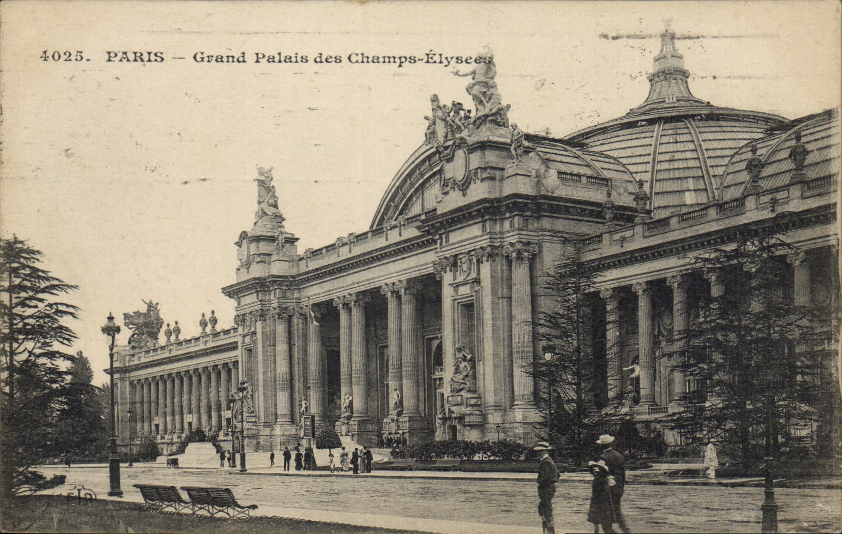 CPA Paris Grand Palais des Champs Elysees 