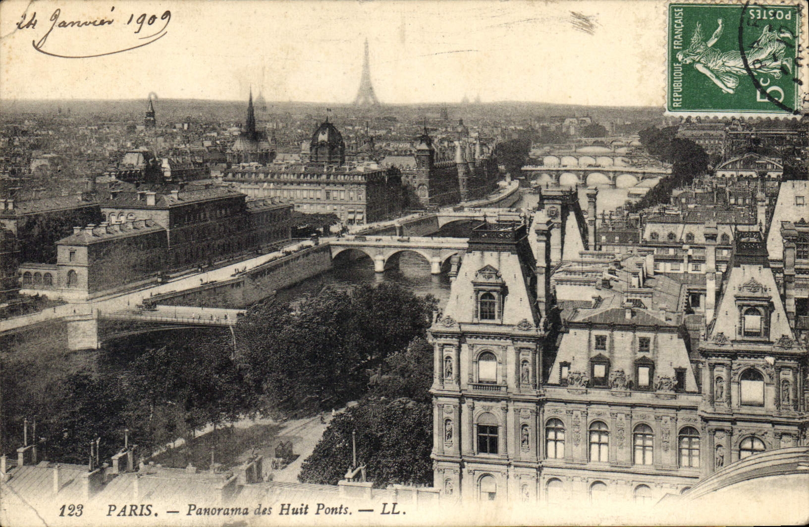 CPA Paris Panorama des Huit Ponts 