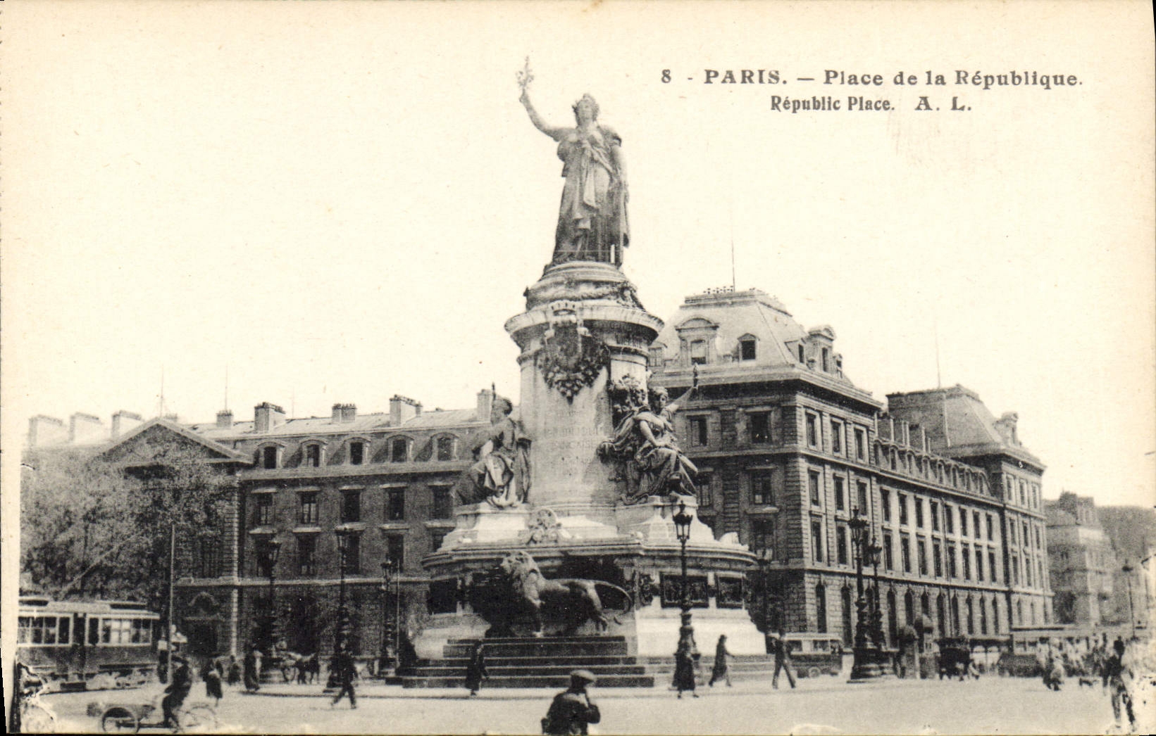 CPA Paris Place de la Republique