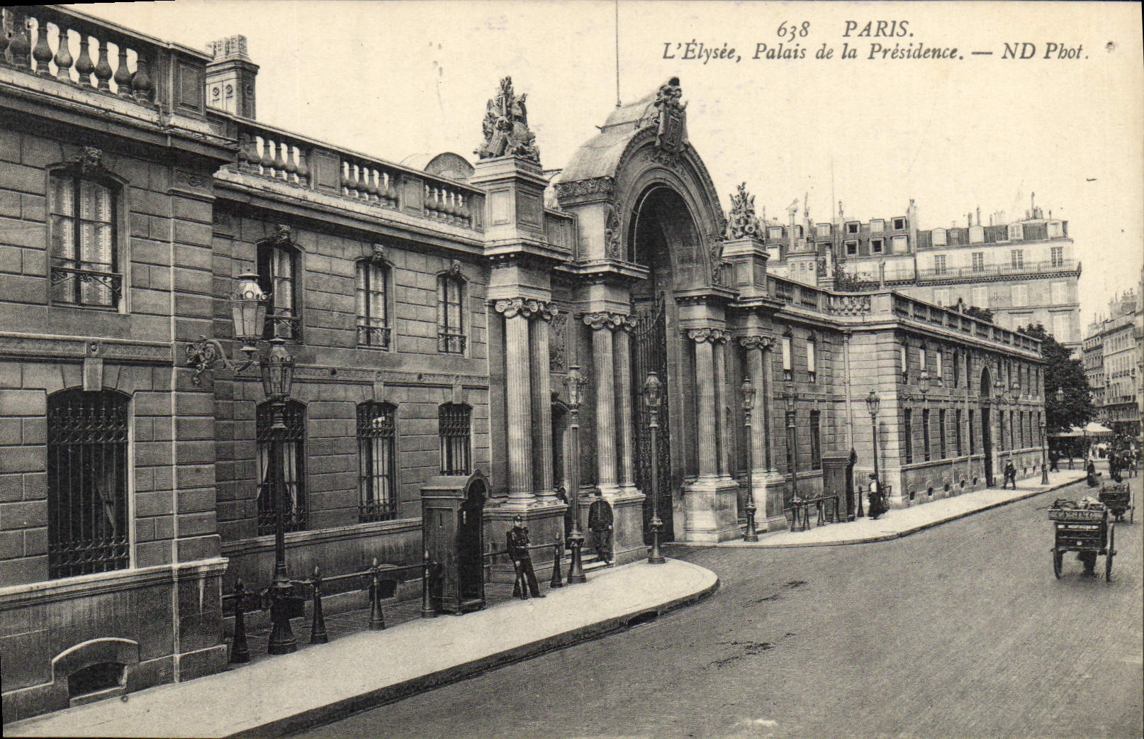 CPA Paris L'Eglise Palais de la Presidence
