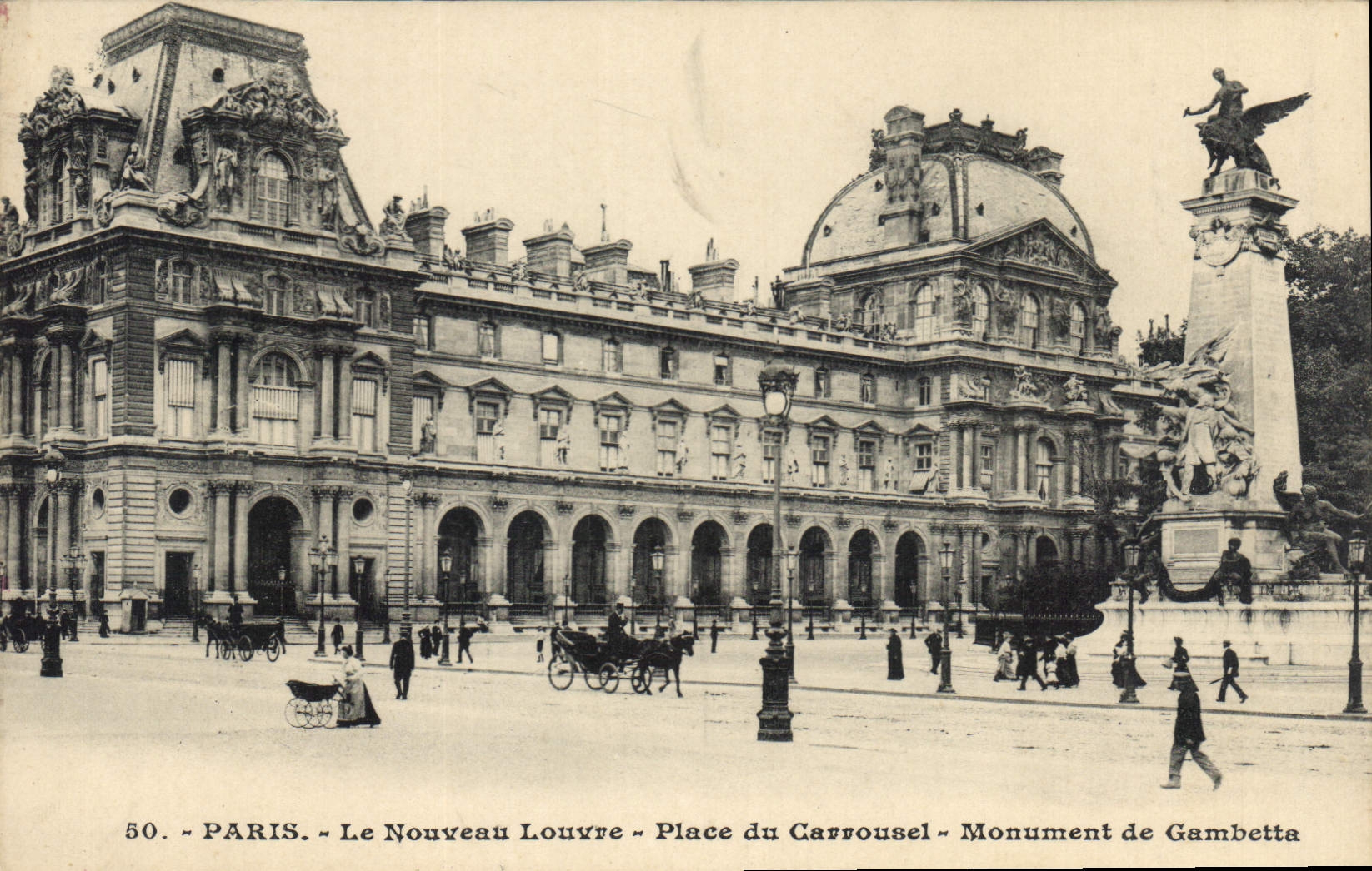 CPA Paris Le Nouveau Louvre Place du Carrousel Monument de Gambetta