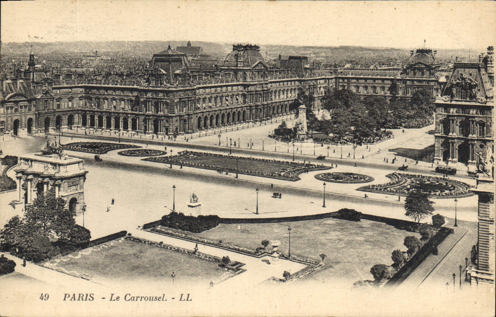 CPA Paris Le Carrousel 
