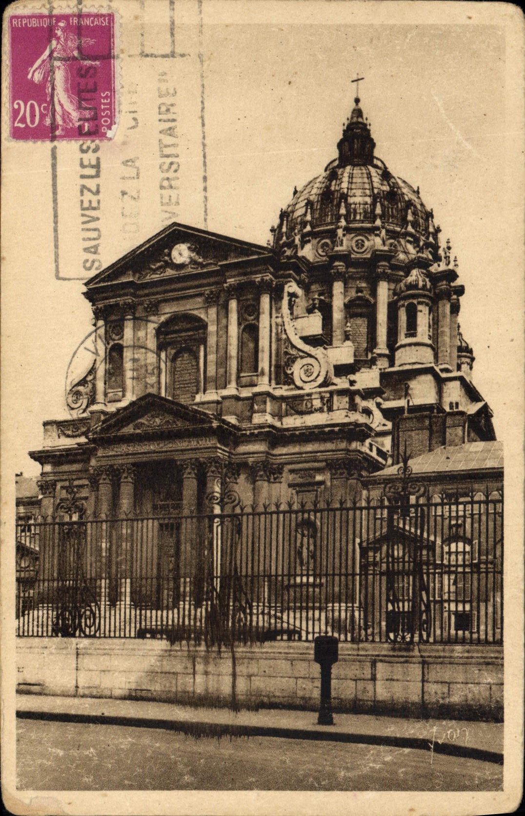 CPA Paris en flanant Eglise du Val de Grace 