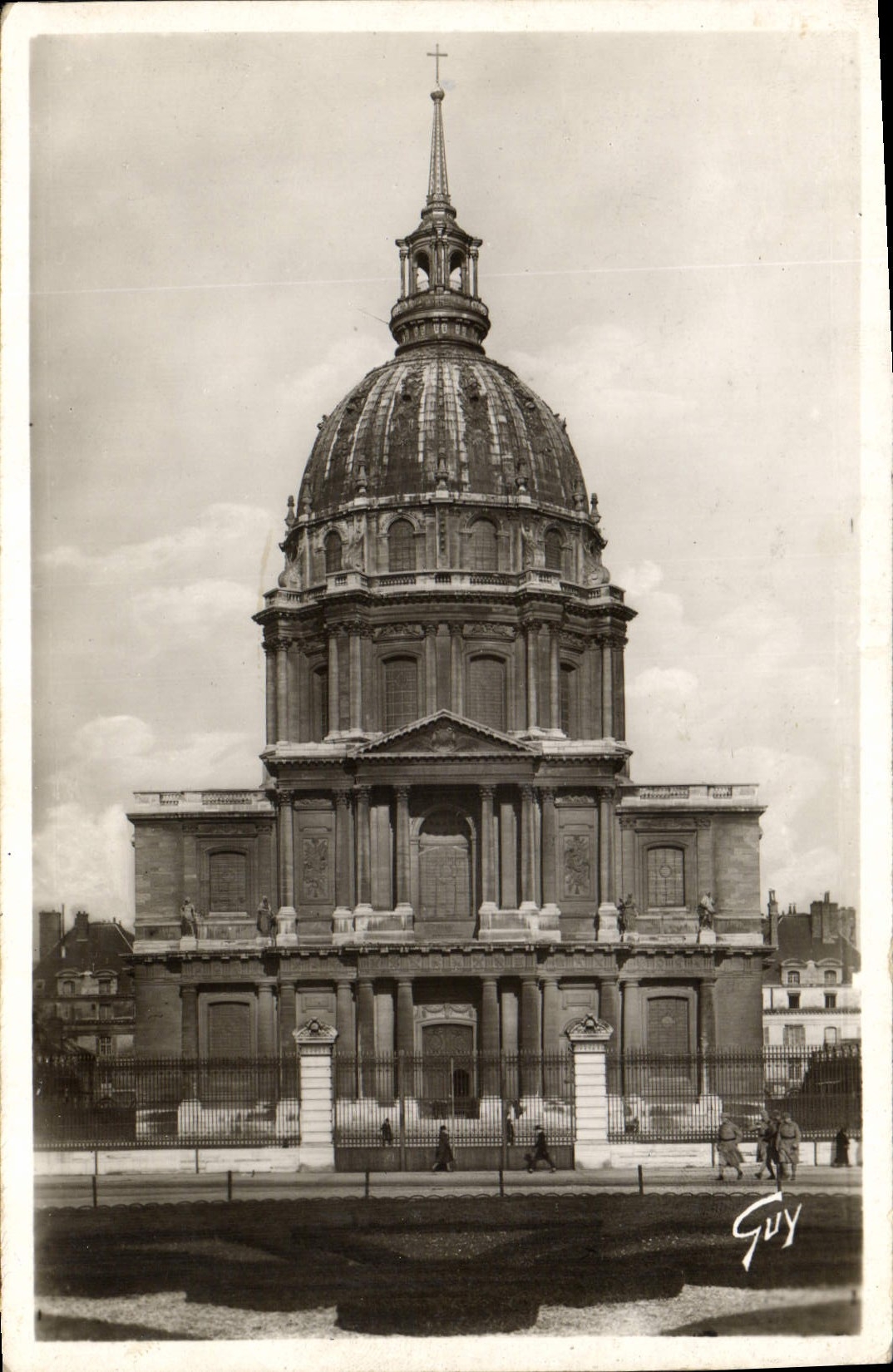 CPA Paris et ses Merveilles Les Invalides