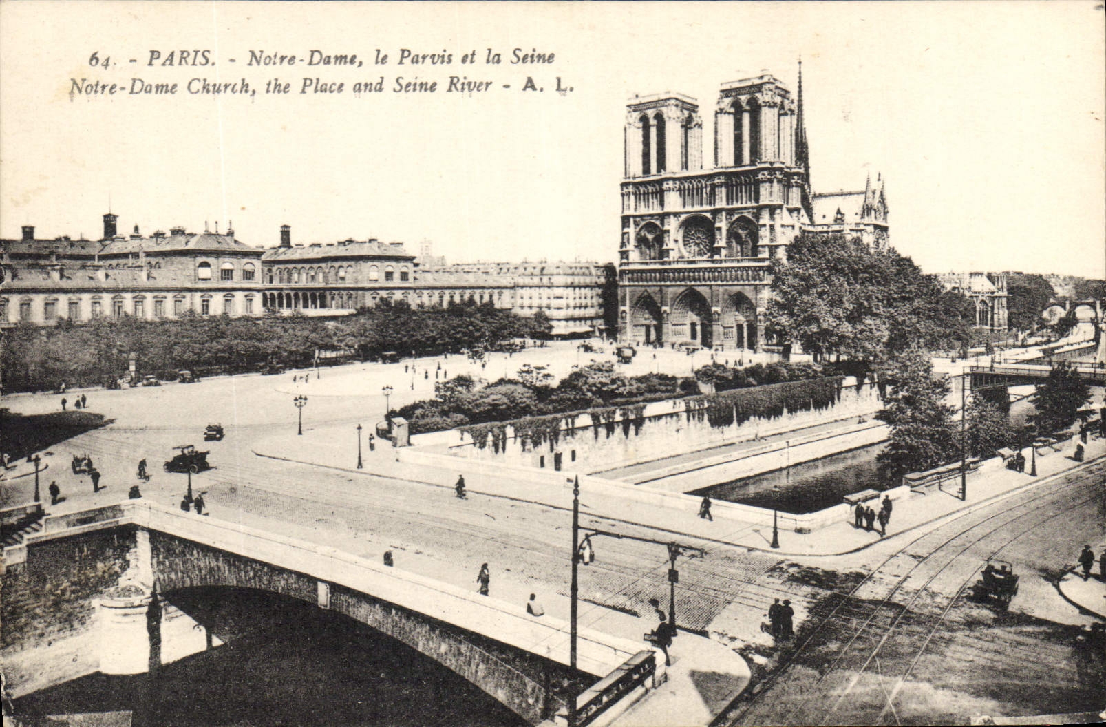 CPA Paris Notre Dame le Parvis et la Seine