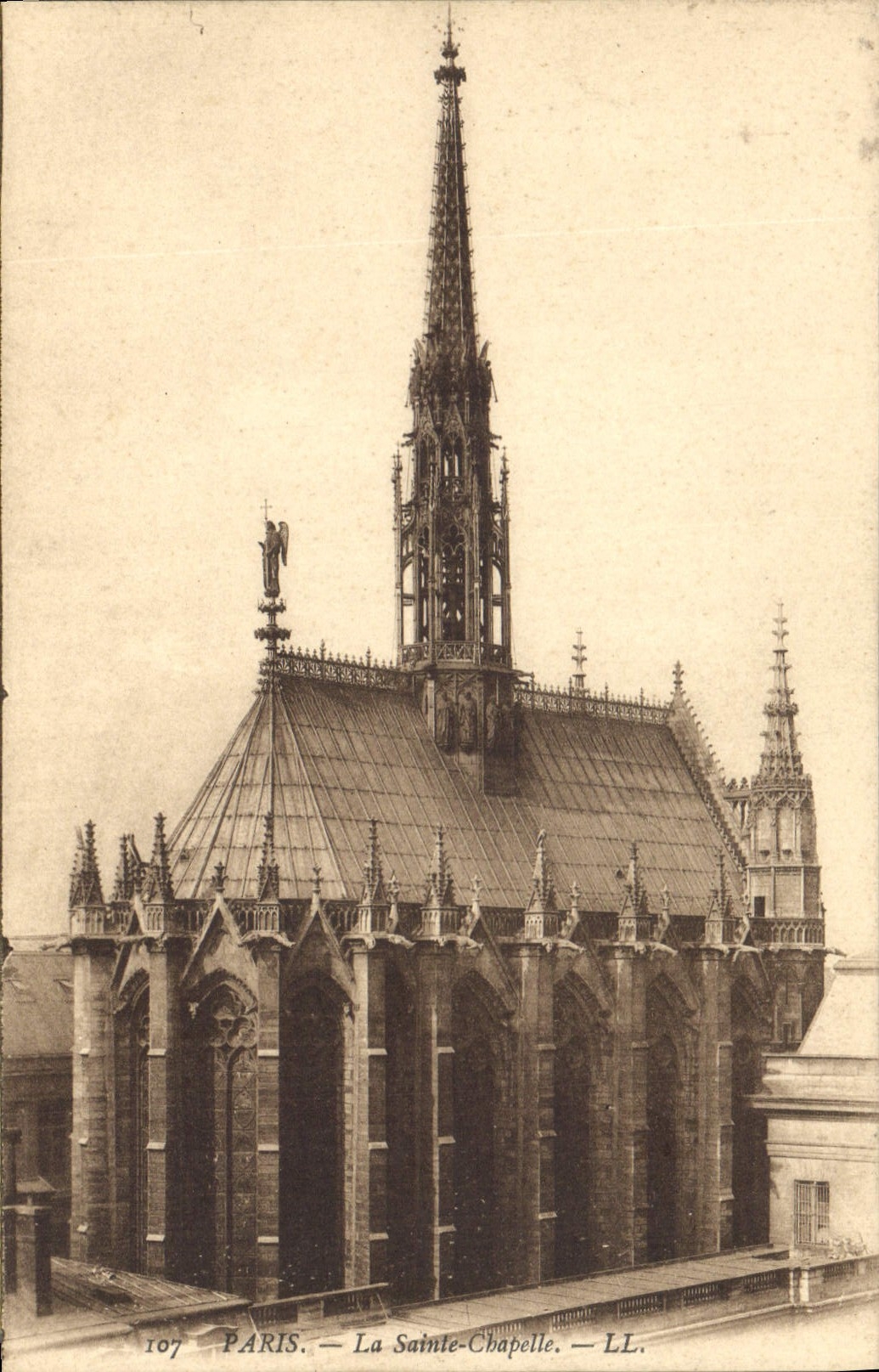 CPA Paris La Sainte Chapelle 