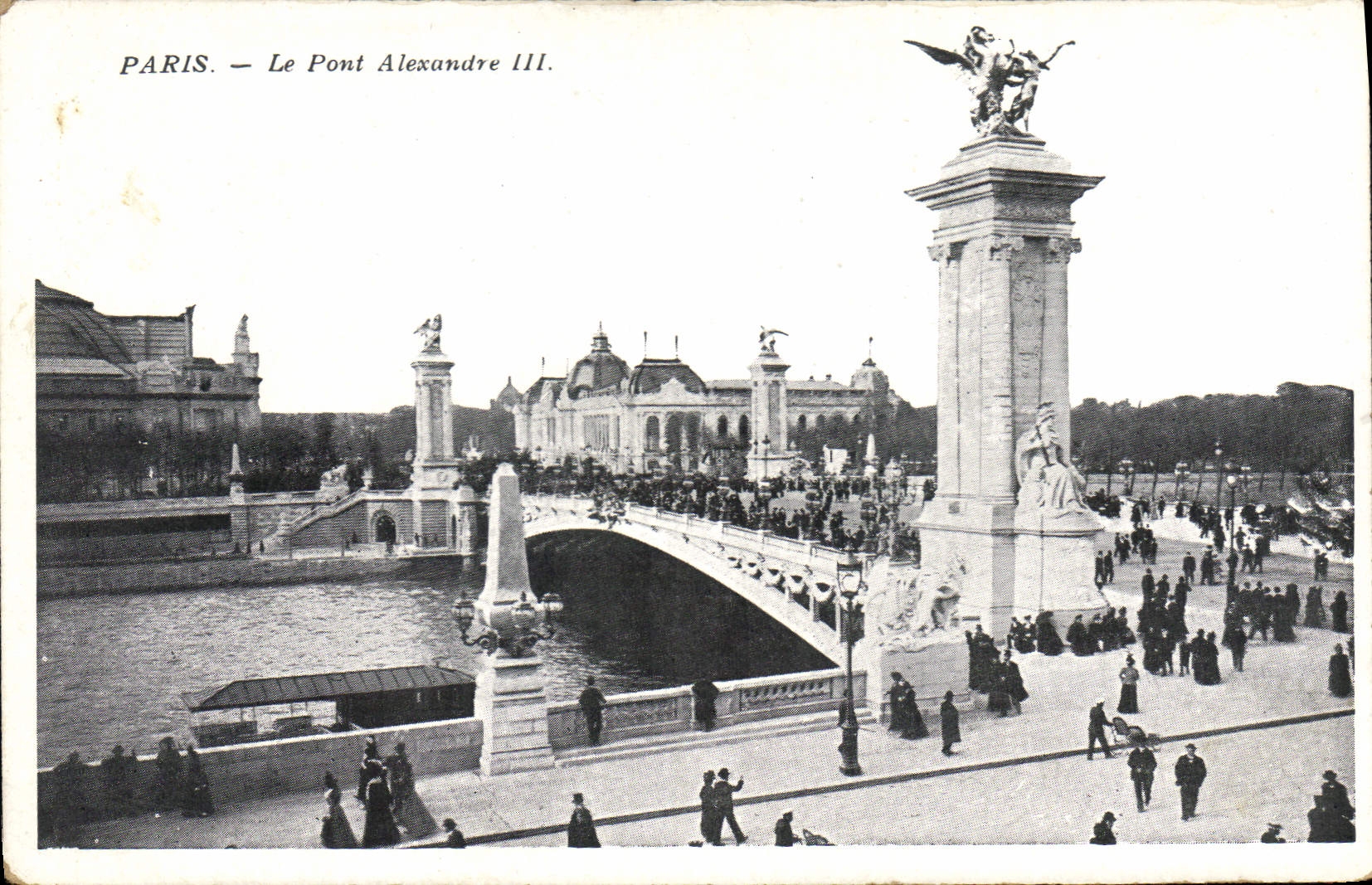 CPA Paris Le Pont Alexandre III 