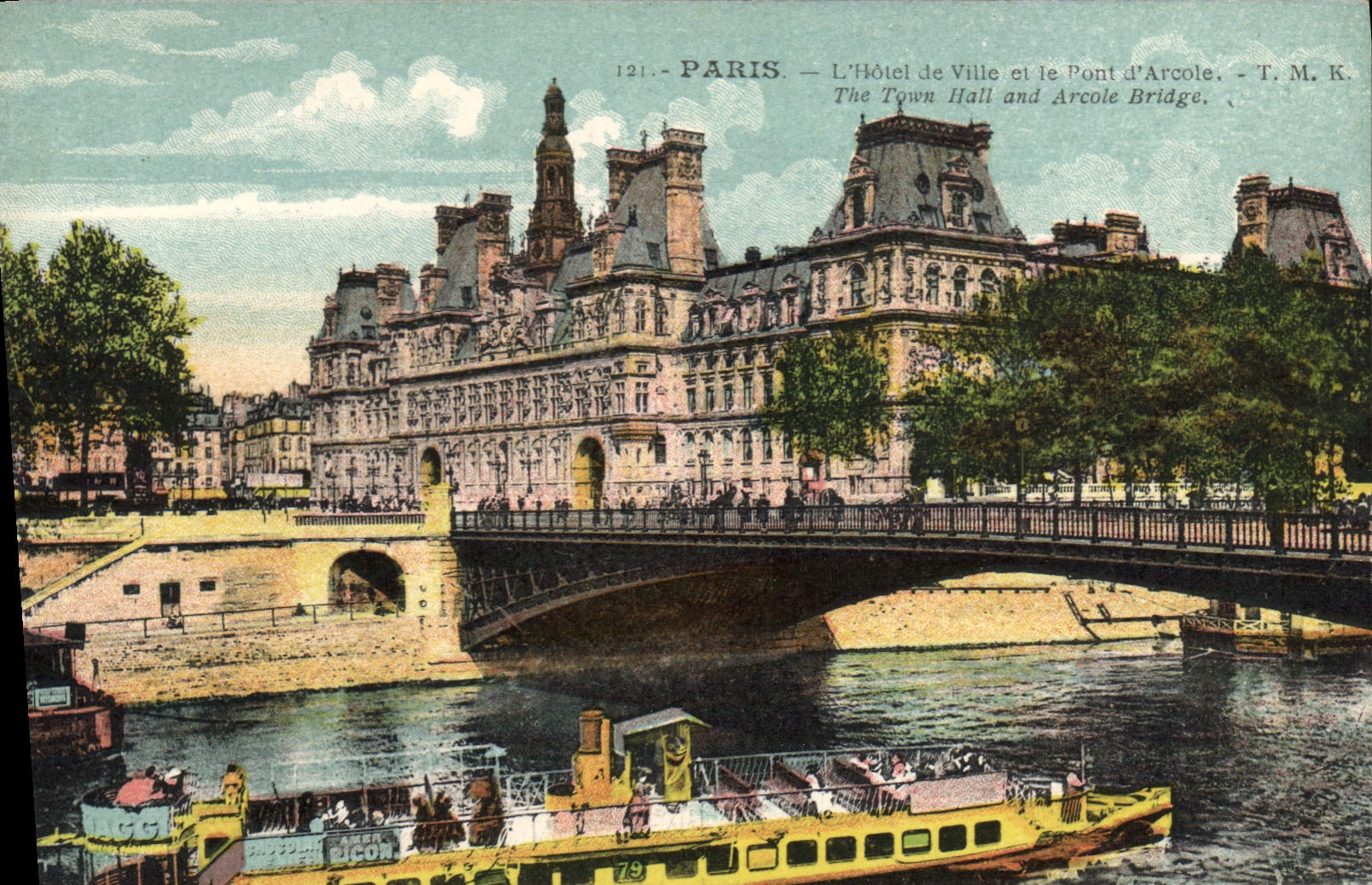 CPA Paris l'Hotel de Ville et le Pont d'Arcole Bateau