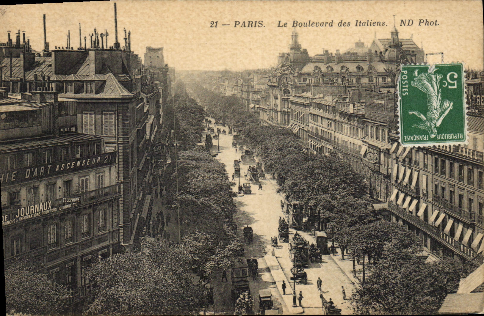 CPA Paris Le Boulevard des Italiens 