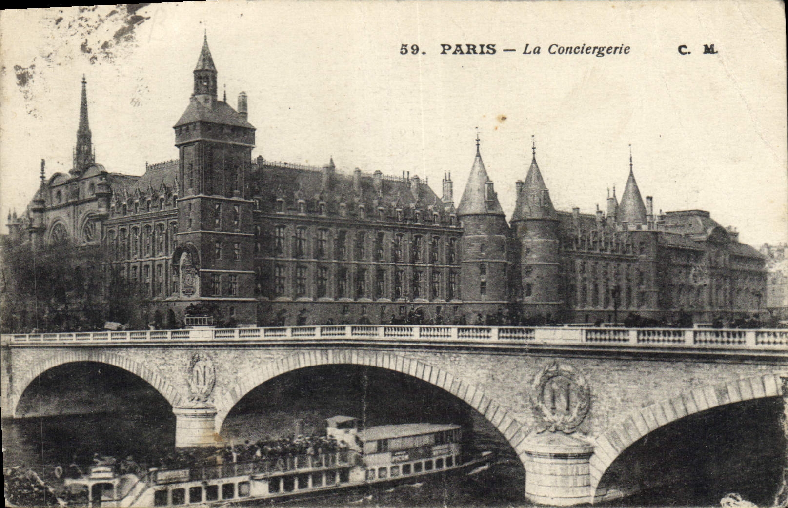 CPA Paris La Conciergerie Bateaux
