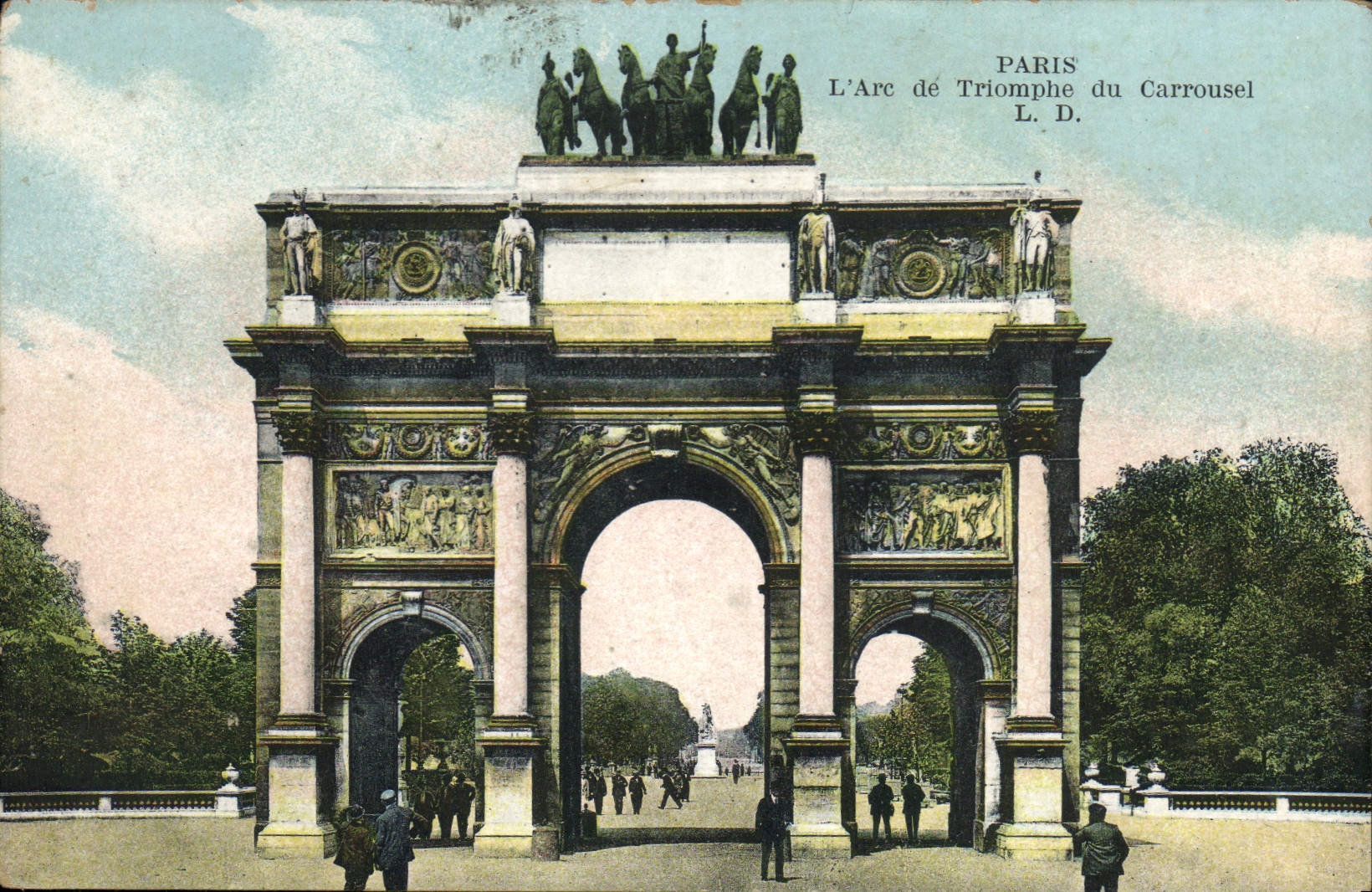 CPA Paris l'Arc de Triomphe du Carrousel