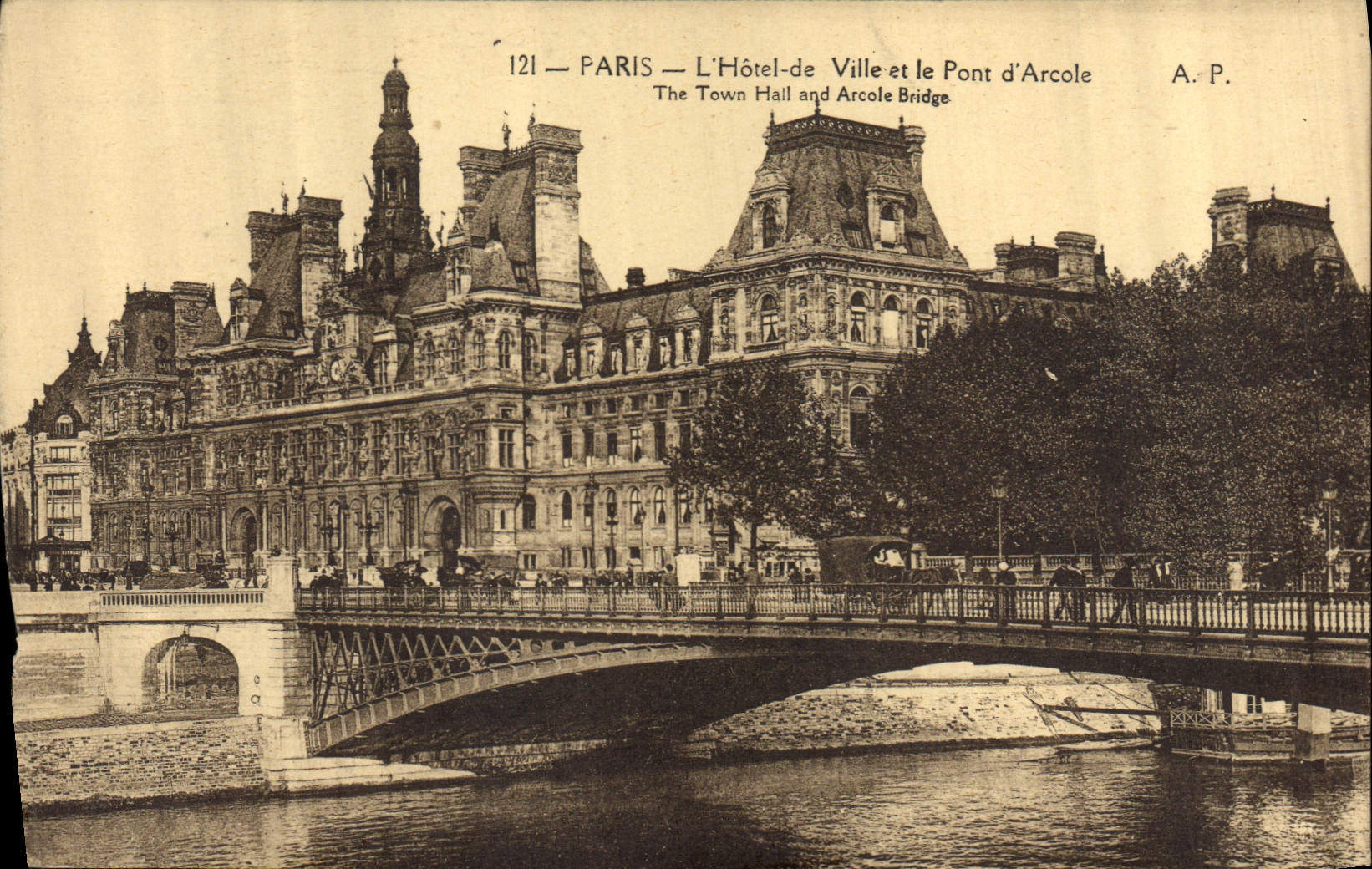 CPA Paris L'Hotel de Ville et le Pont d'Arcole 