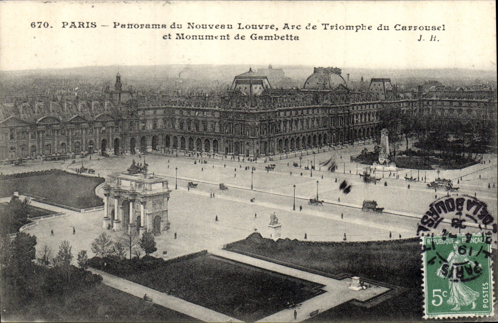 CPA Paris Panorama du Nouveau Louvre Arc de Triomphe du Carrousel et Monument de Gambetta