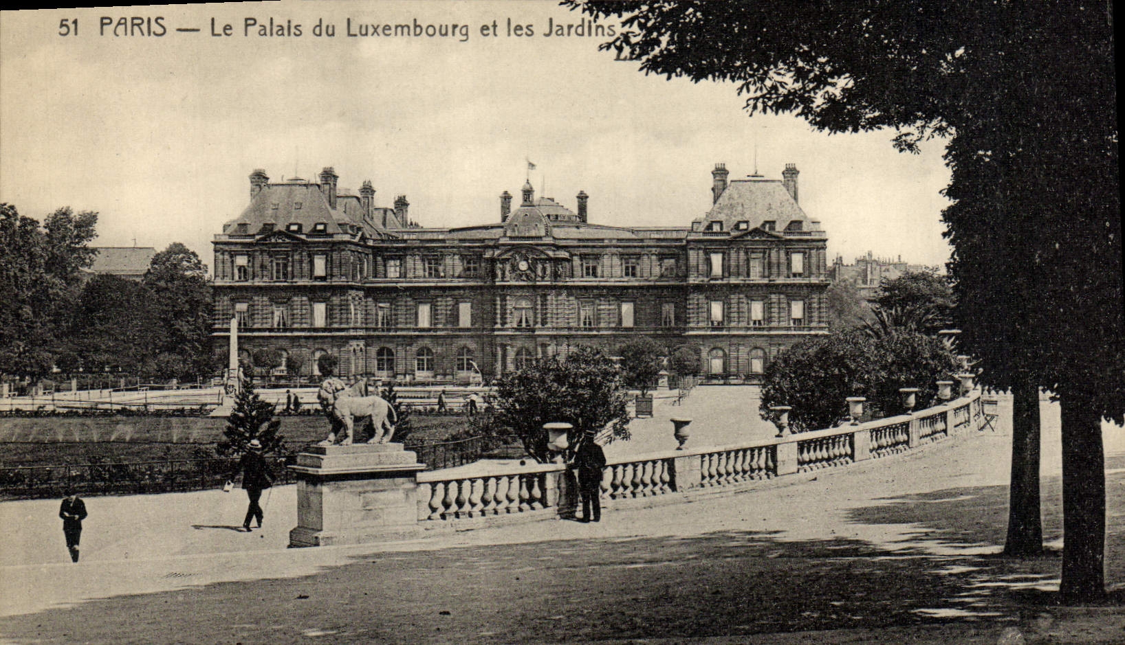 CPA Paris Le Palais du Luxembourg et les Jardins 