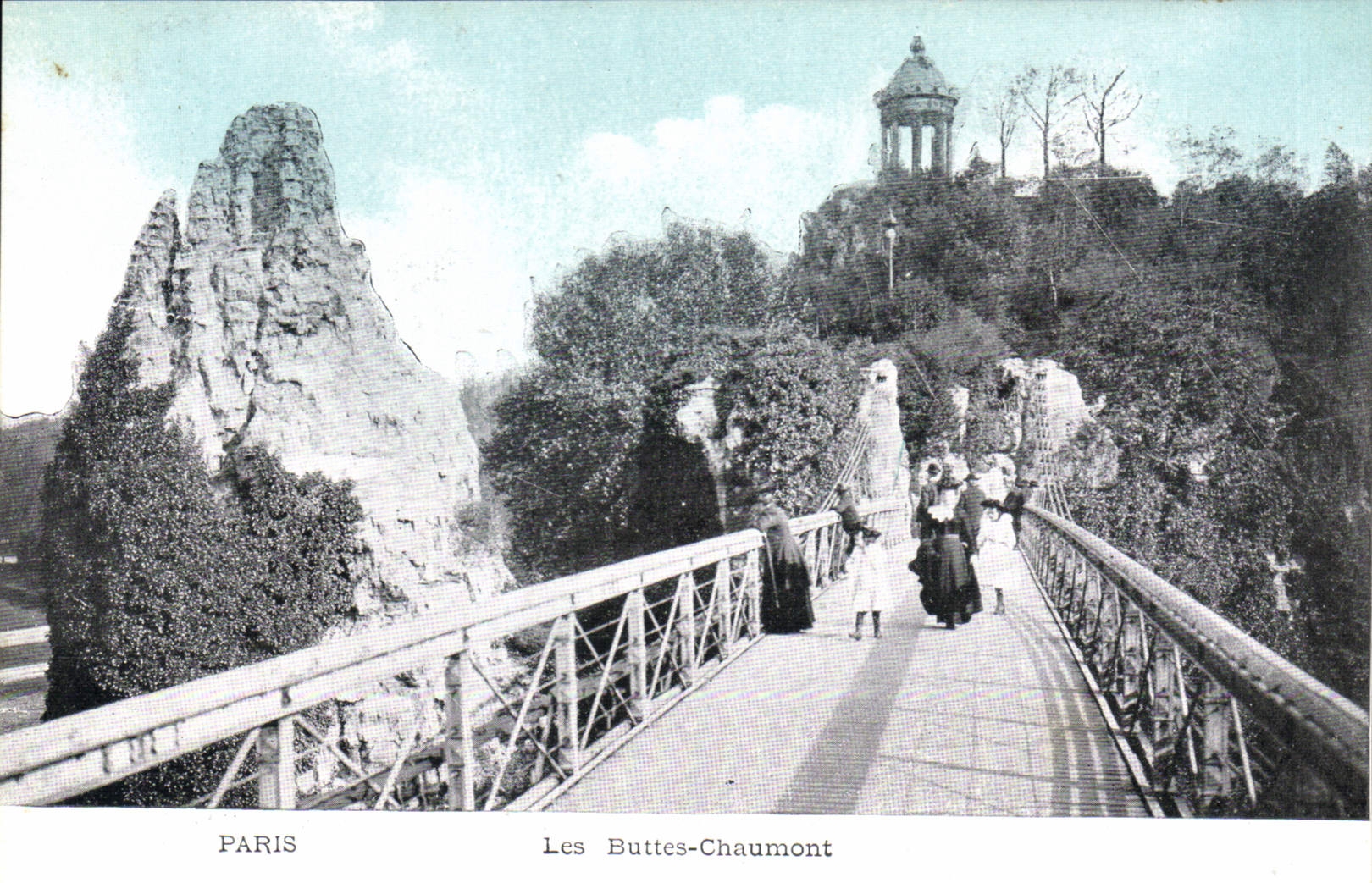 CPA Paris Les Buttes Chaumont 