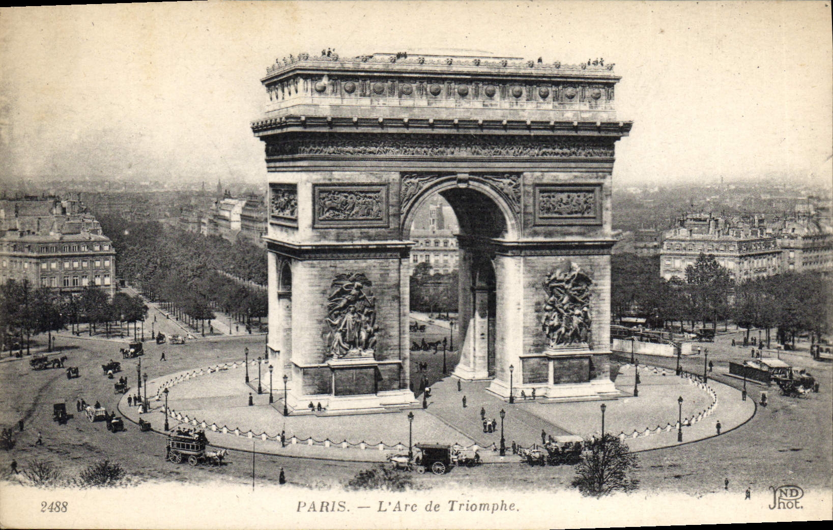 CPA Paris L'Arc de Triomphe 